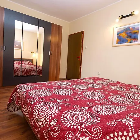 Indije 845 Appartement Banjole
